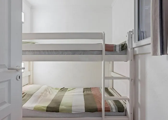 Appart, Vue Mer, Moins De 50 M De La Plage, Clim